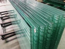 Jenis Kaca Bangunan dan Daftar Harga Kaca Terkini